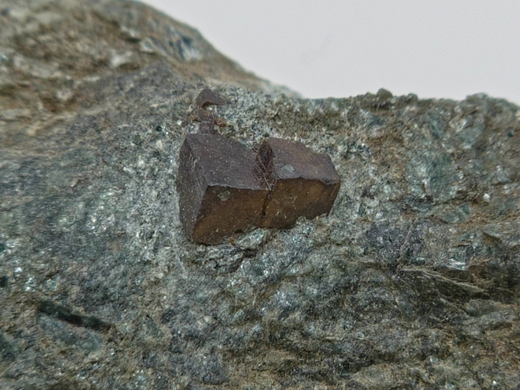 Mineralien & Heilsteine: Perovskite Rocca Sella Italy – Gebraucht aus Figino von minshop 2