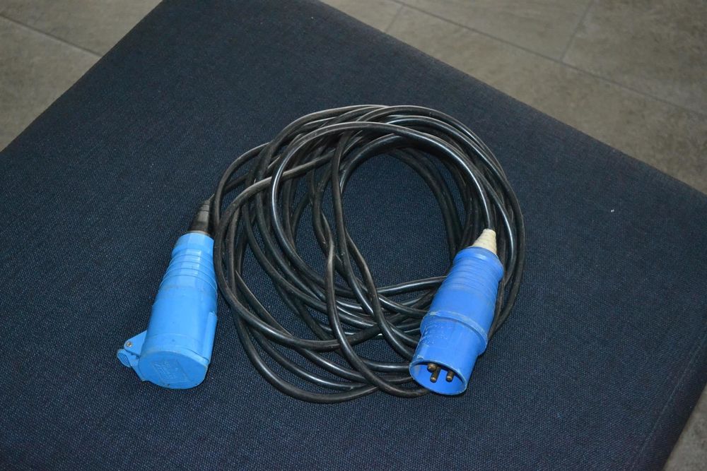 CampingKabel schwarz ca. 5 Meter Kaufen auf Ricardo