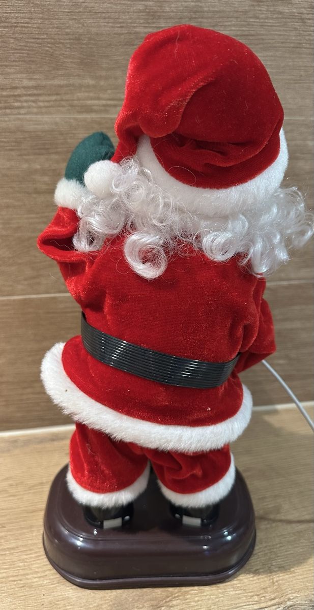 Tutte le decorazioni: Klaus singt und tanzt Weihnachtsmann – Usato da Oberentfelden venduto da vilibrand 5
