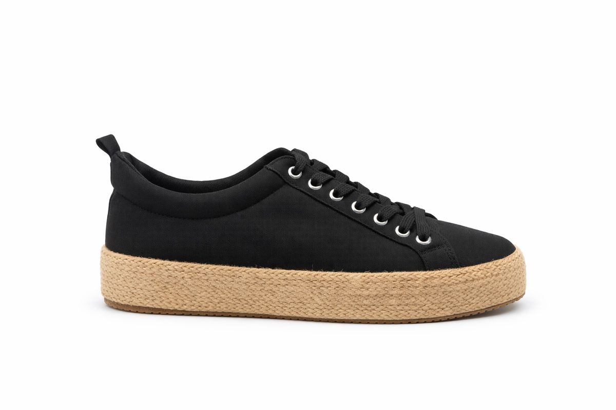 Chaussures femmes: BASKETS PLATEFORME NOIRES TRESSÉES POINTURE 40 – Neuf (Voir description) à Lausanne par KeNaChic 2