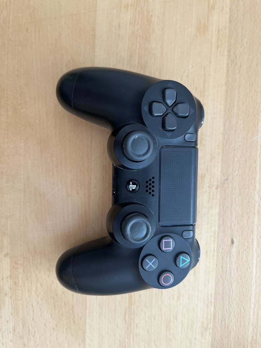 Sony Konsolen: PlayStation 4 mit Games & Controller – Gebraucht aus Mels von man_667g 2