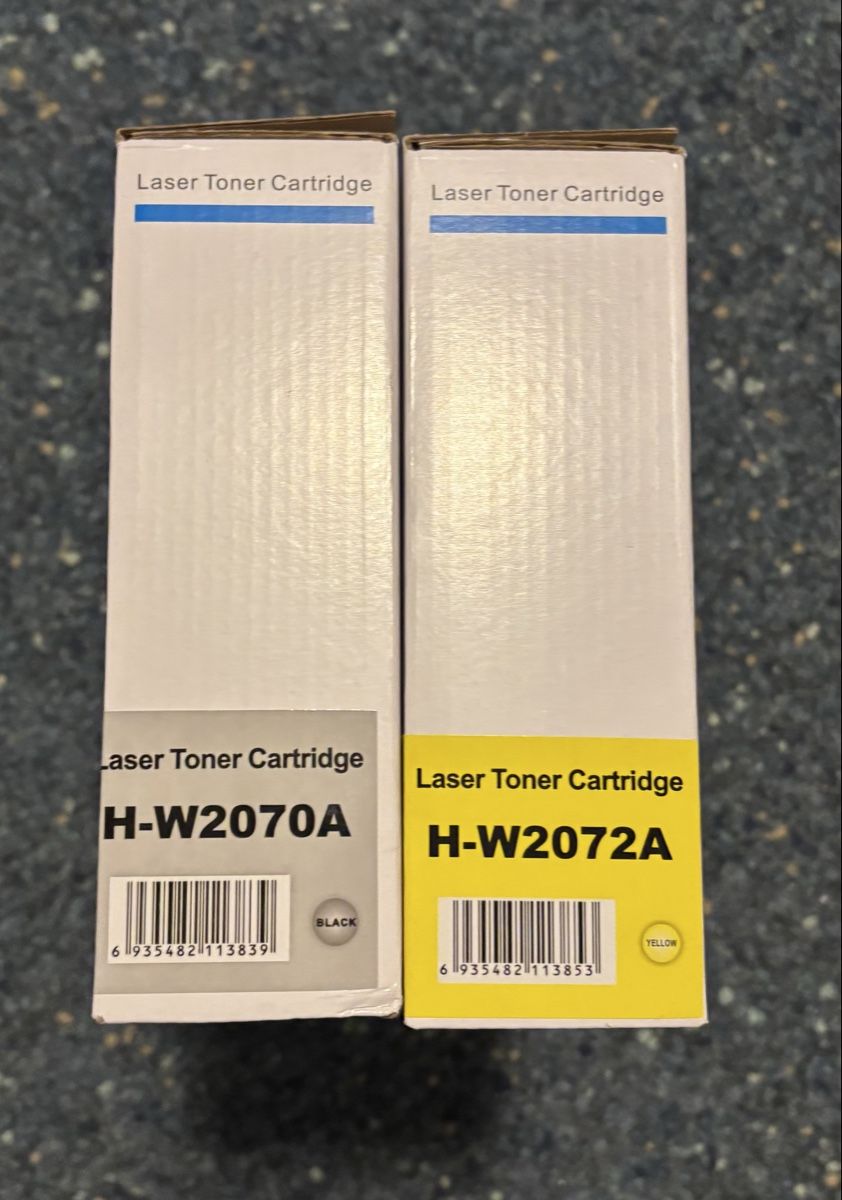 Cartucce per stampanti & toner: Toner black und yellow – Nuovo e nell'imballaggio originale da Hinwil venduto da princess_12 1
