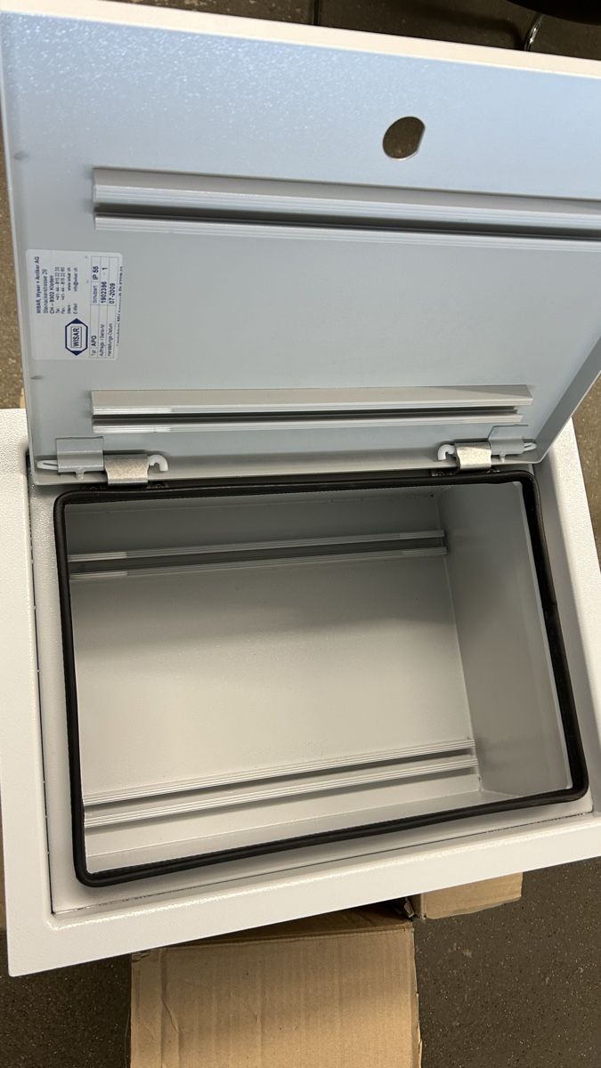 Schränke: Wisar Elektrokasten Mauerkasten – Neu und originalverpackt aus Rottenschwil von Yoshiworks 1