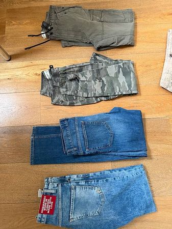 4 tolle Hosen NEUWERTIG DESQARED, A&F, H&M, Finger in