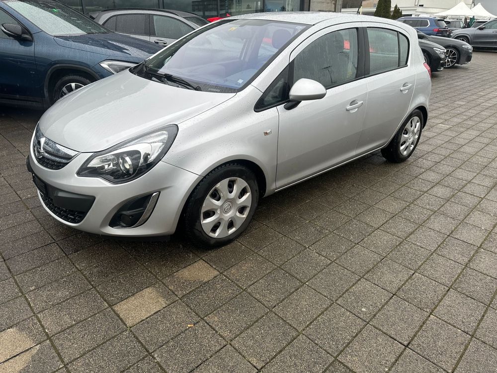 Wunderschone Opel Leasingrucklaufer Kaufen Fotos