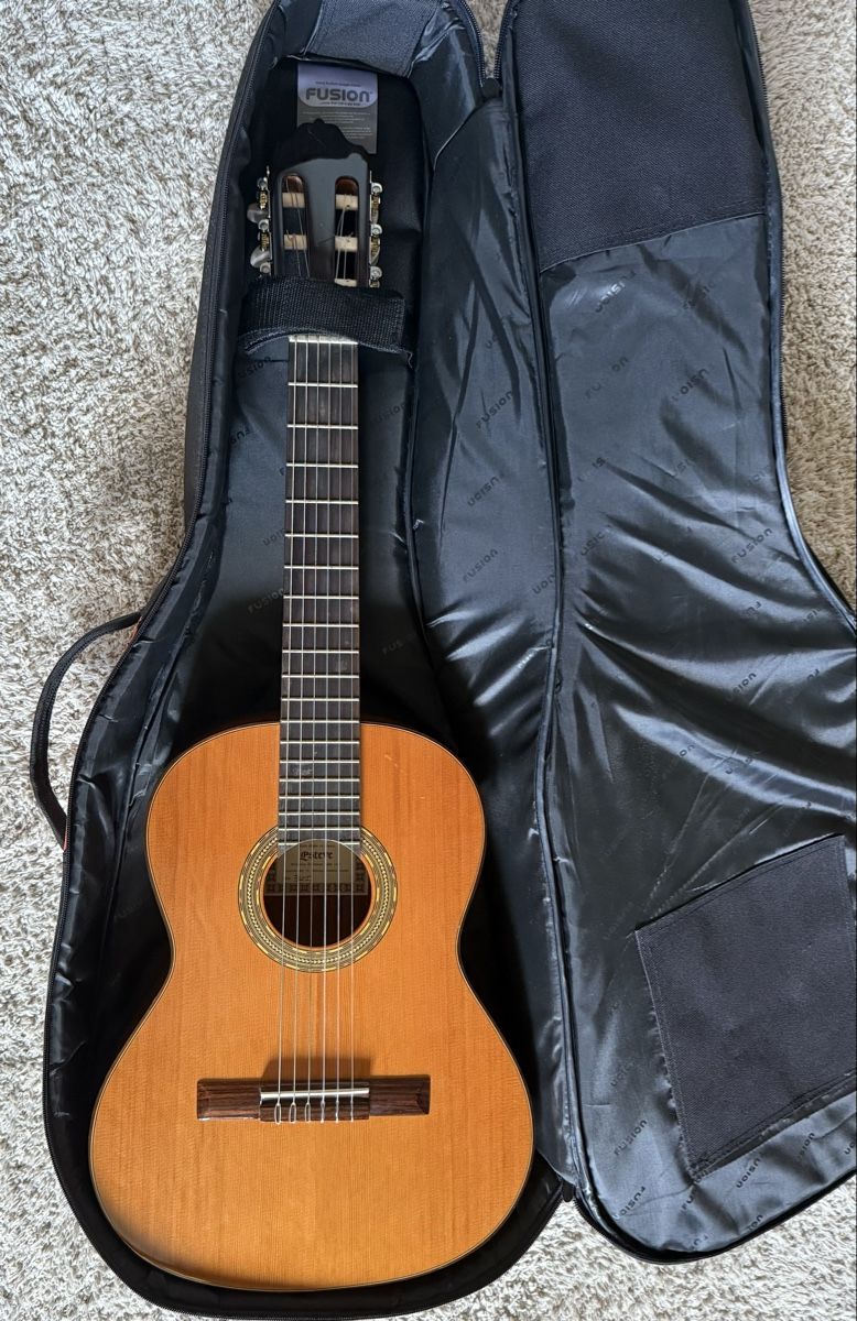Musikinstrumente: Guitare classique enfant – Gebraucht aus Blonay von jdcuennet 6