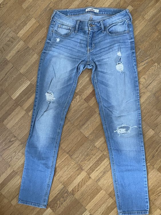 Hollister slim fit ripped jeans Kaufen auf Ricardo