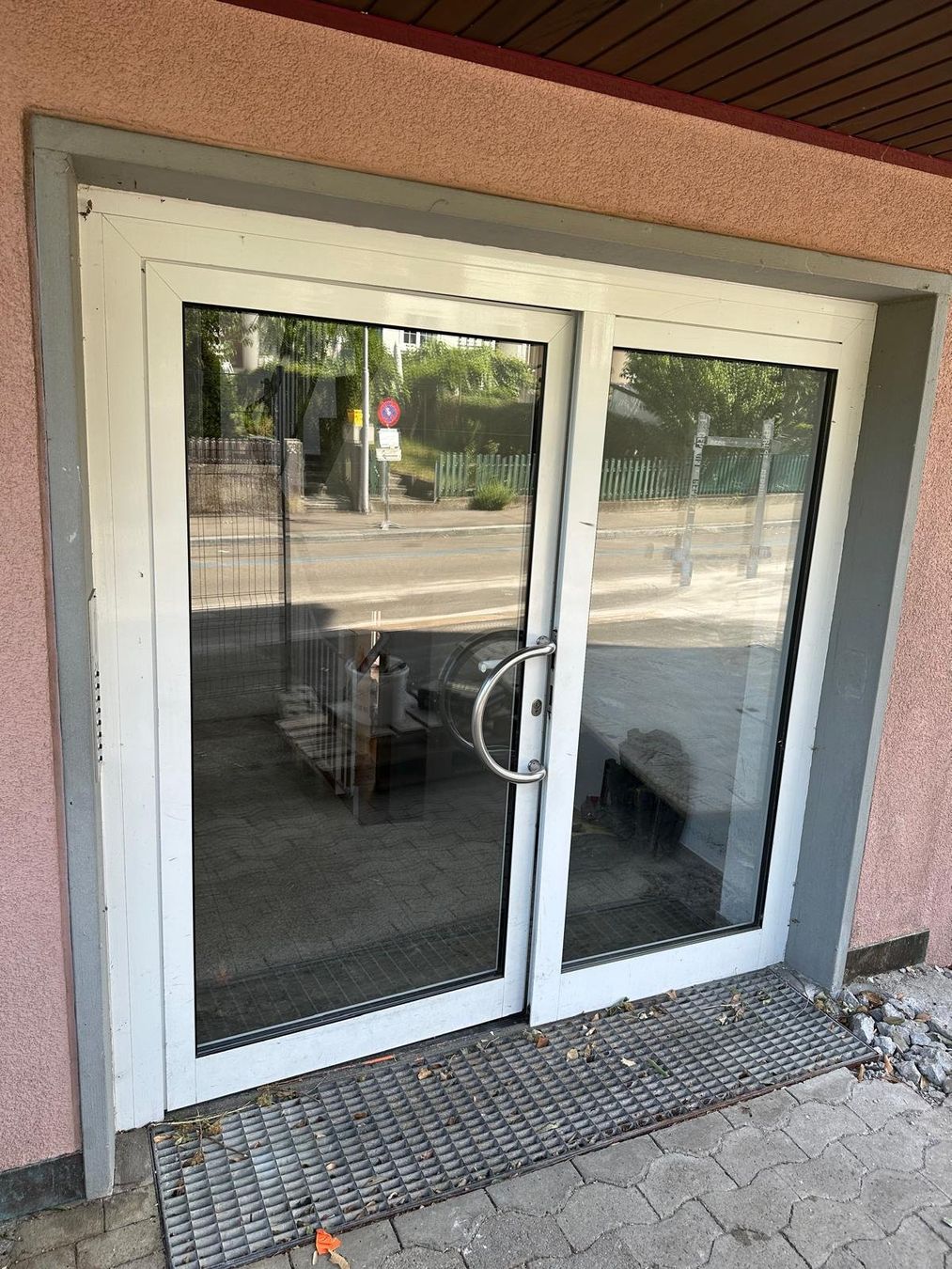 Porte: Haustüre Aluminium mit Rahmen – Usato da Spreitenbach venduto da Space_X 4