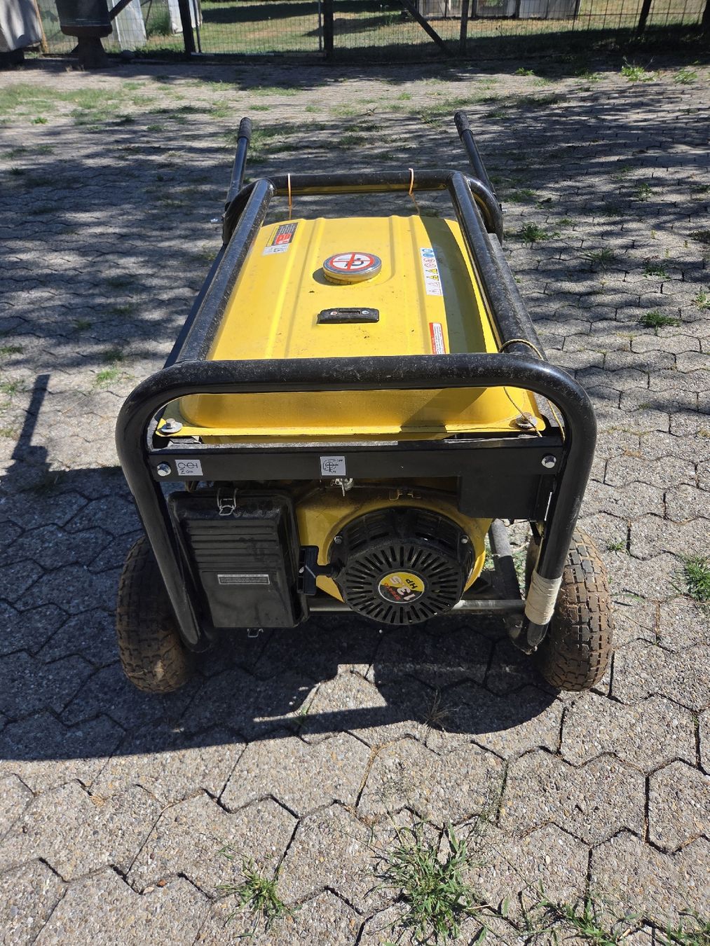 Generatori di corrente: Firman SPG6500E2 - Benzin Generator mit 5500 Watt – Usato da Lindau venduto da KundKL 2