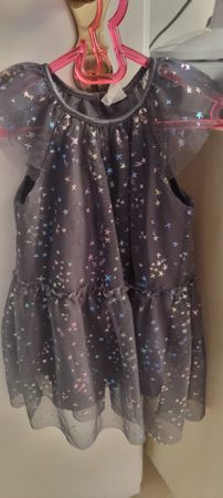 2 H&M Kleider mit Tüll und Glitzer, Grösse 80, Top Zustand!