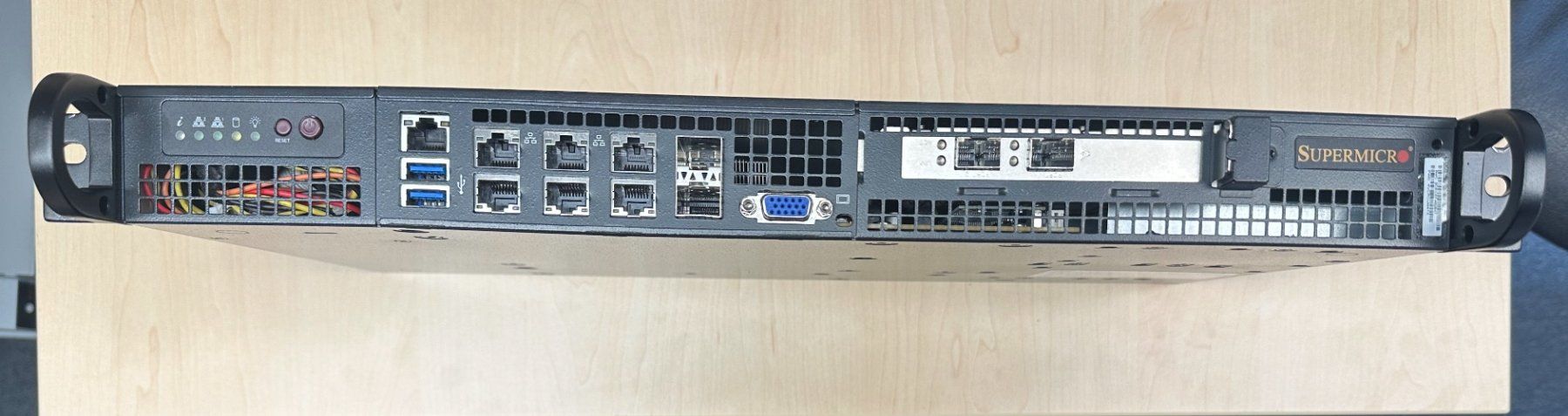 Supermicro Server: Supermicro Server SYS-5018D-FN8T Model: 505-2 – Gebraucht aus Zürich von Secginekmek