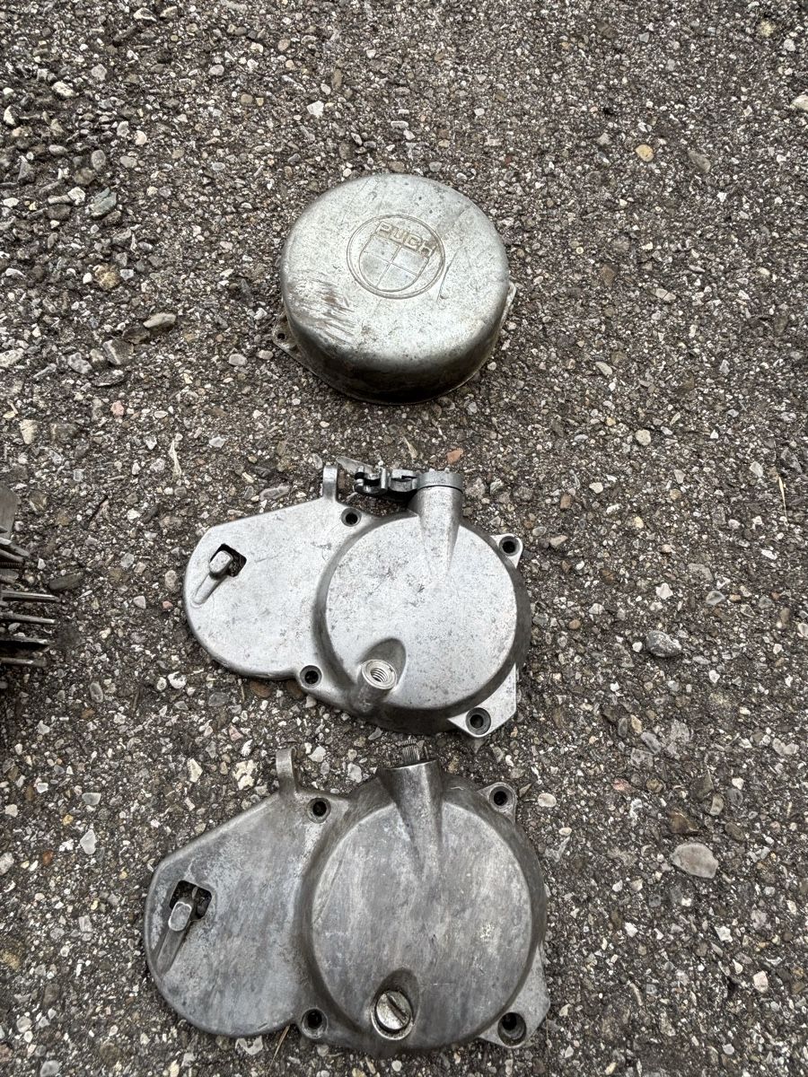 Mofas: Pièces vélomoteur – Gebraucht aus St-Aubin FR von Le124 1
