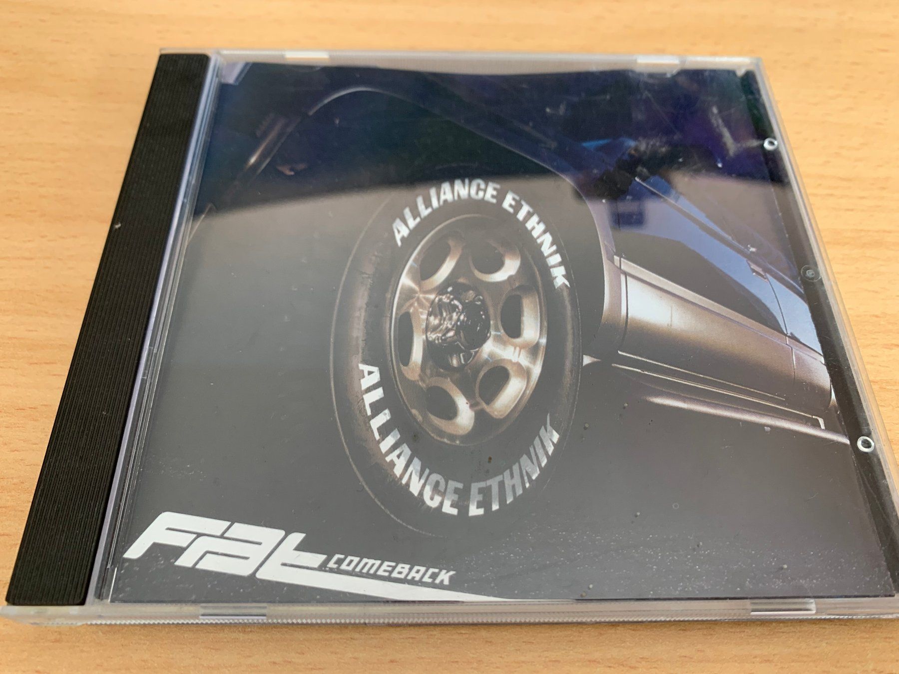 CD: Alliance Ethnik – Fat Comeback – Usato da Rikon im Tösstal venduto da Alpenmutz