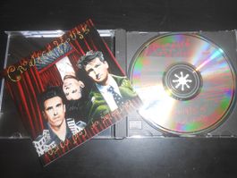 Crowded House – Temple Of Low Men / 1988