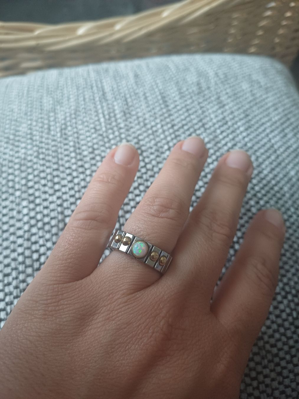 Anelli: Nomination Ring, Edelstahl mit Opal und Echtgold-Akzente – Usato da Ostermundigen venduto da Loulilou86 1