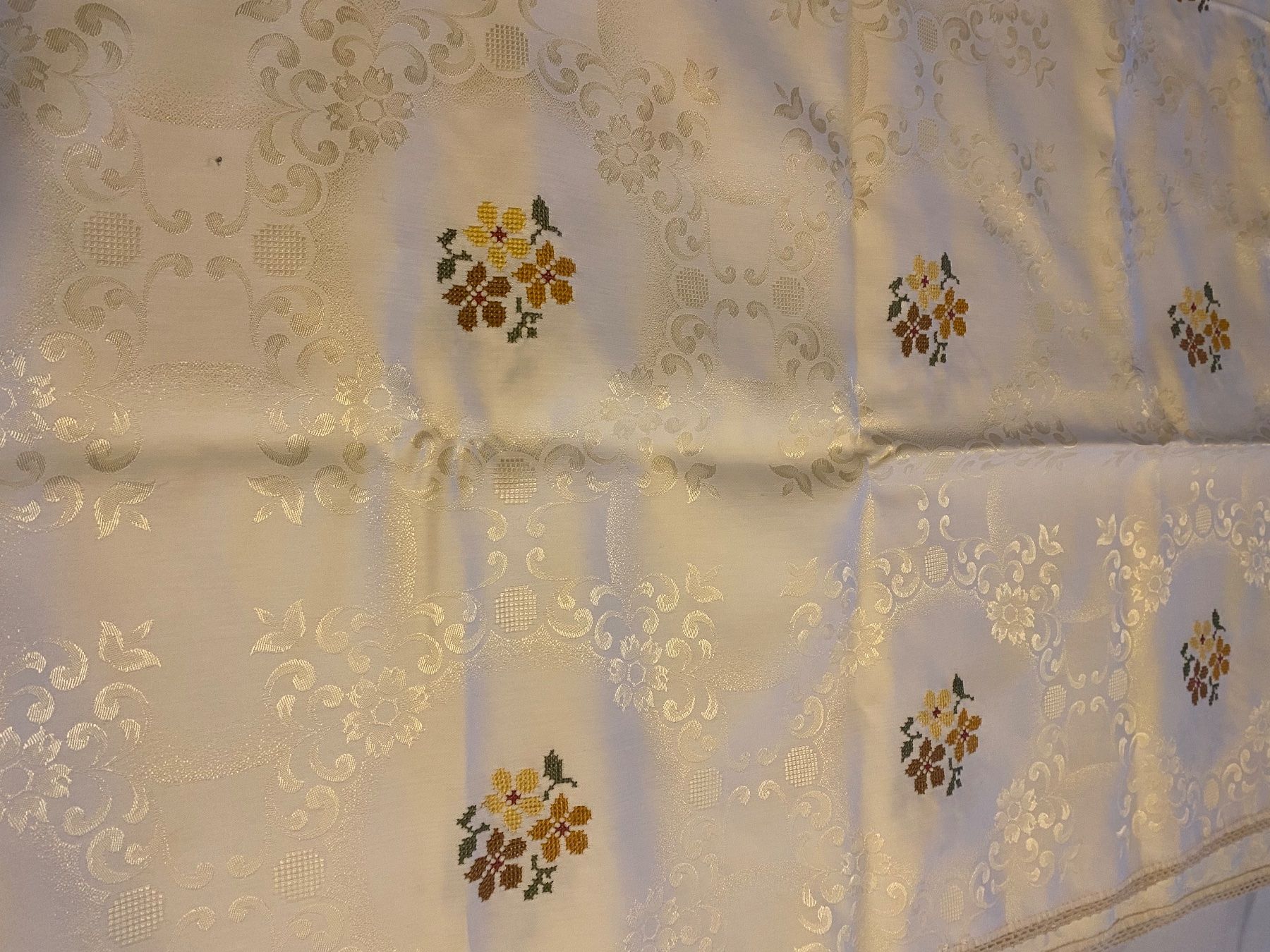 Altra biancheria da tavola: Tischdecke und Servierten Set Handgemacht mit Strick – Usato da Zürich venduto da esk_6ymz 2