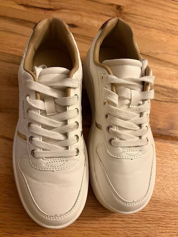 Scarpe da donna: Turnschuhe weiss Gr. 38 – Nuovo (secondo la descrizione) da Niederglatt ZH venduto da pierini 1