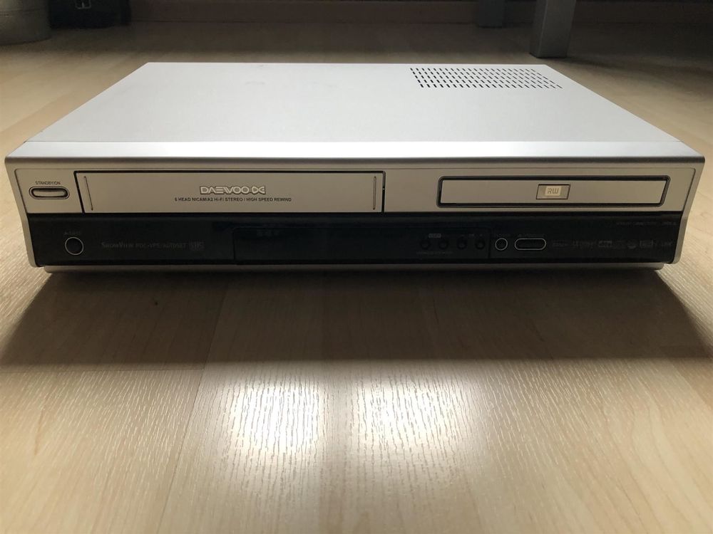 Daewoo VHSDVD Recorder Kaufen auf Ricardo
