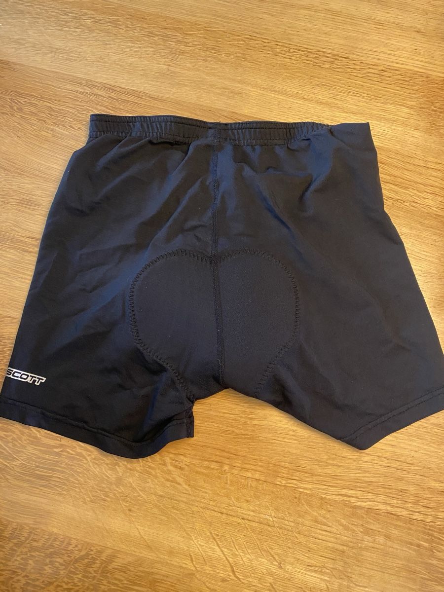 Pantaloni: Scott Velohosen Damen Gr. 30 – Usato da Kriens venduto da aloha19 2