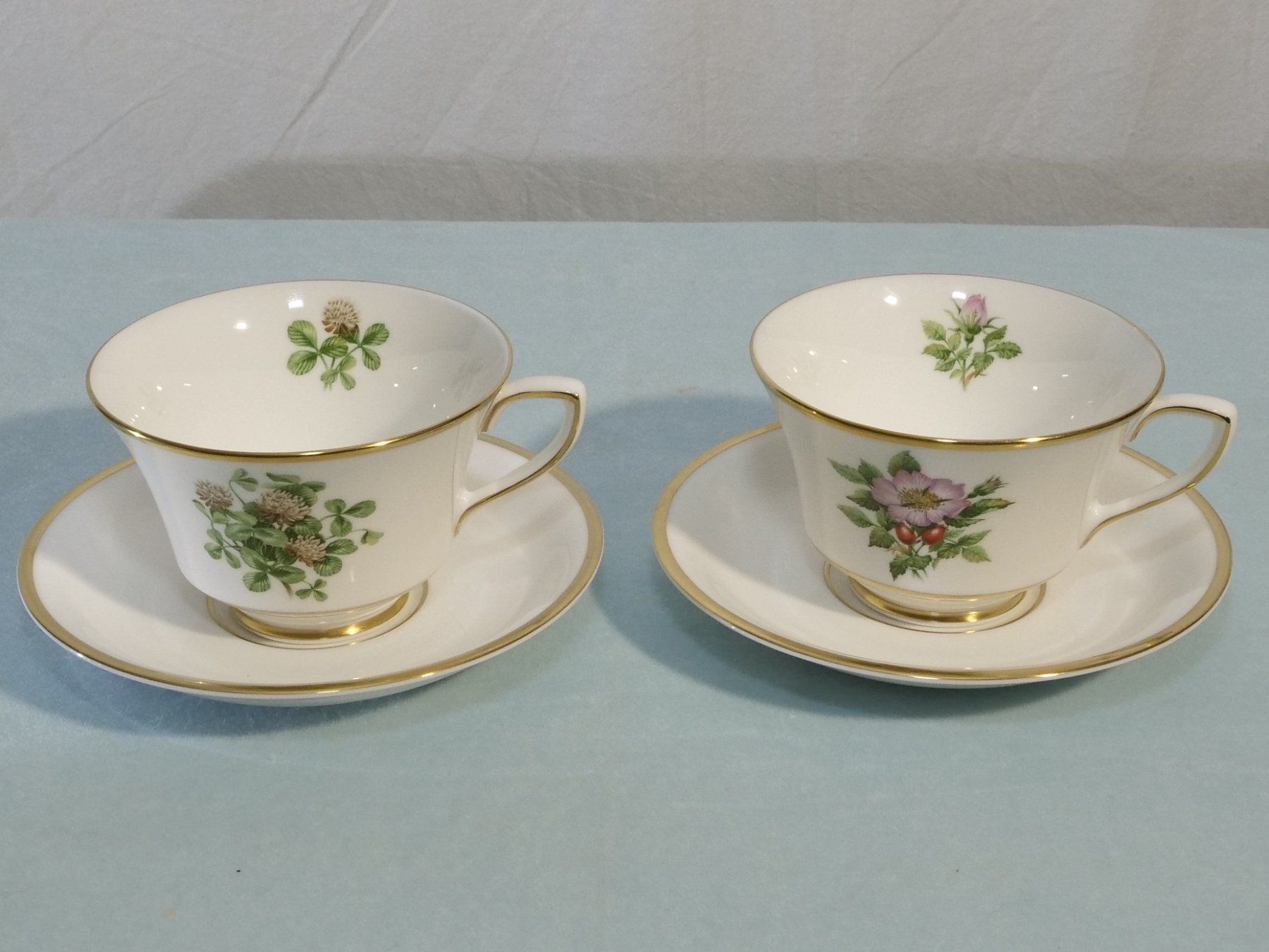 Royal Worcester Set di piatti: Geschirr-Set Kaffee- oder Tee von Royal Worcsester – Usato da Lustmühle venduto da Glatisant 1