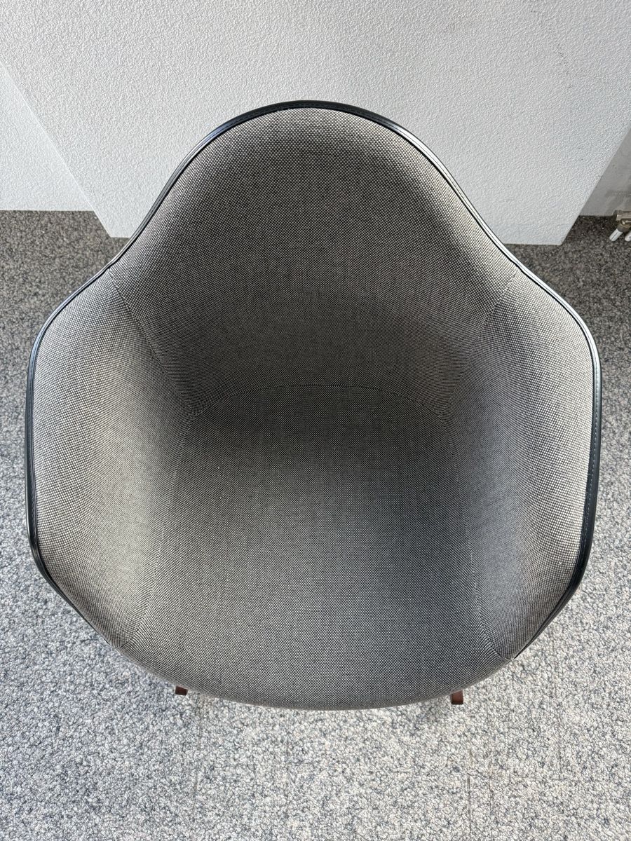 Eames Sedie: Eames Plastic Chair RE RAR (original) – Usato da Boppelsen venduto da ToPf11 3