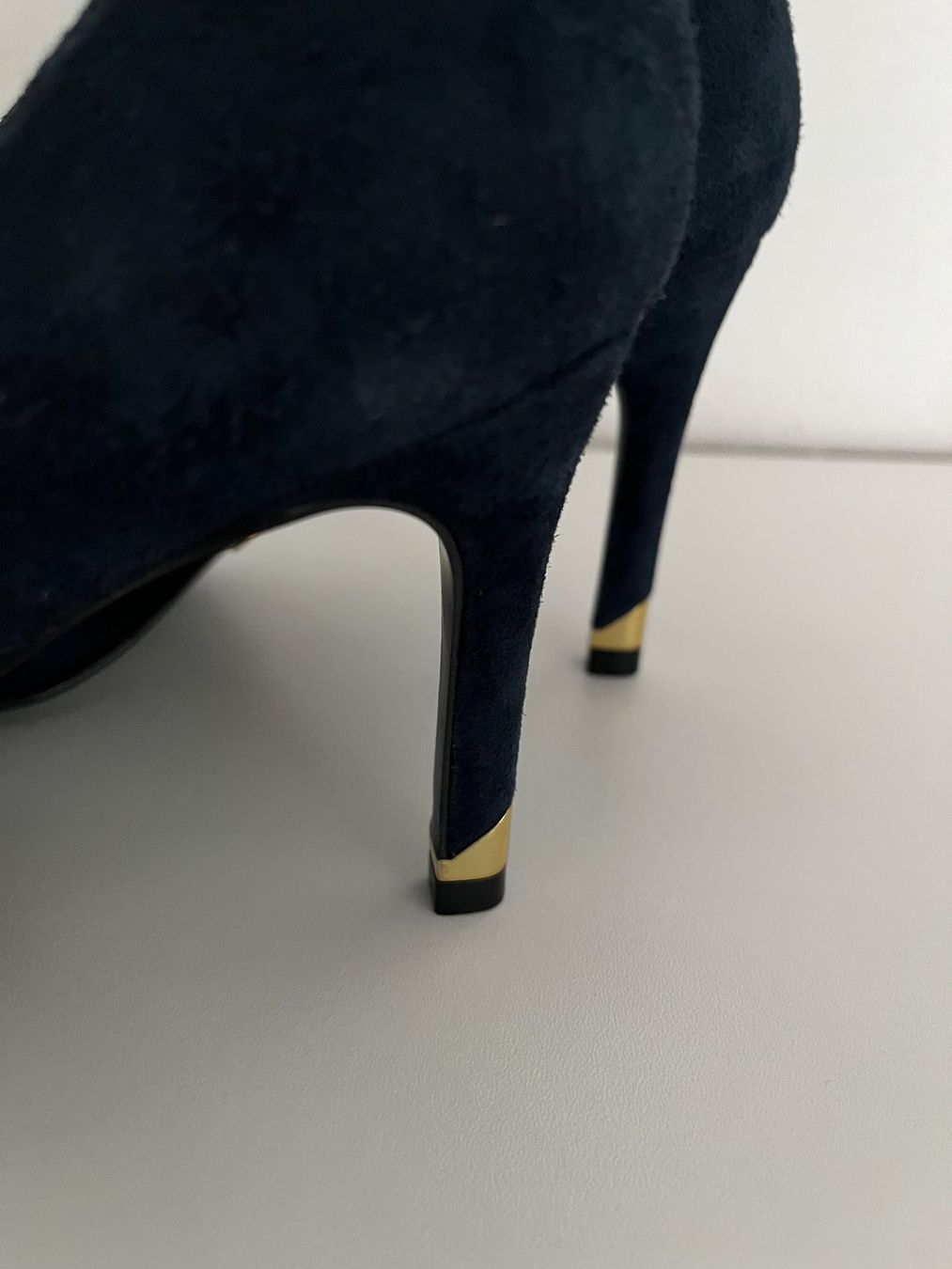 Scarpe da donna: Minelli Pumps, dunkelblaues Wildleder, Gr. 36, elegant – Nuovo (secondo la descrizione) da Rheinfelden venduto da cle_2jnb 3