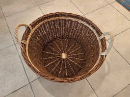 Magnifique panier en osier