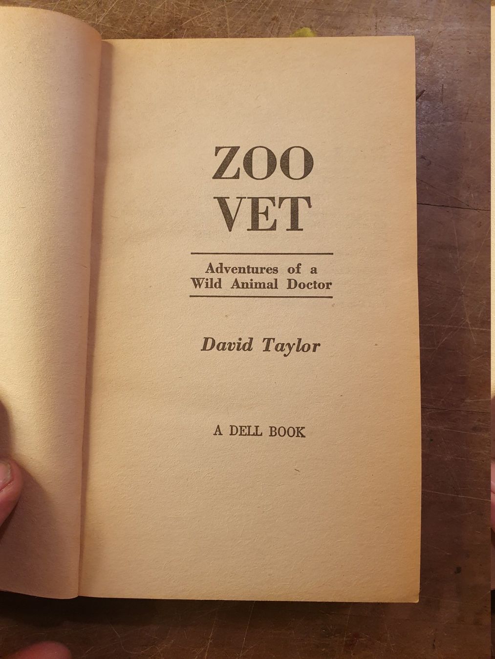 Livres: Zoo Vet - David Taylor – D'occasion à Zürich par loosebone 3