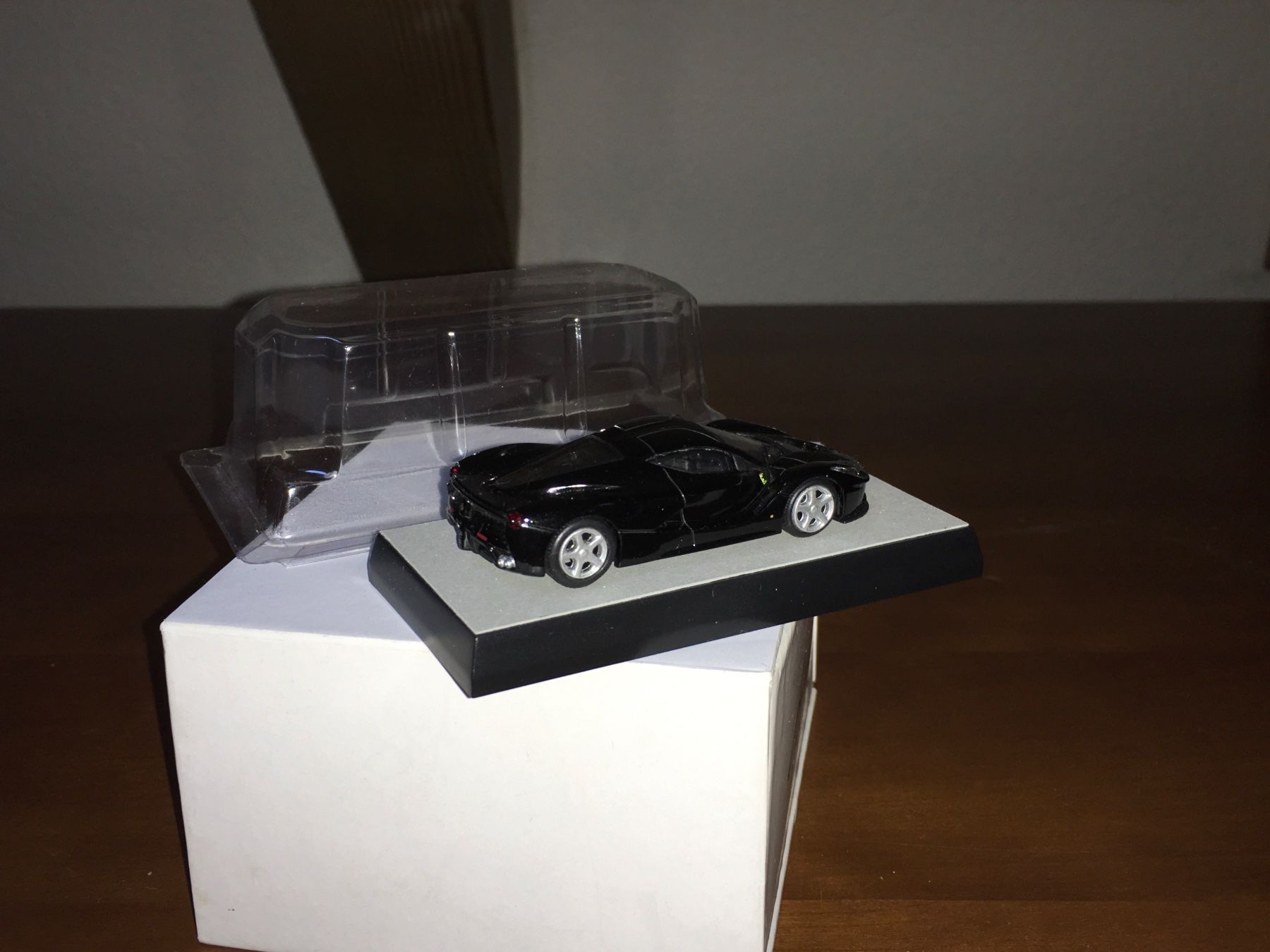 Ferrari Modellautos: Ferrari LaFerrari 1/64 no Mini GT – Neu (gemäss Beschreibung) aus Wohlen AG von PrivatSammlung 1
