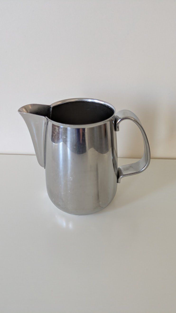 Caraffe: Krug – Usato da Bäretswil venduto da Ober-Land 1