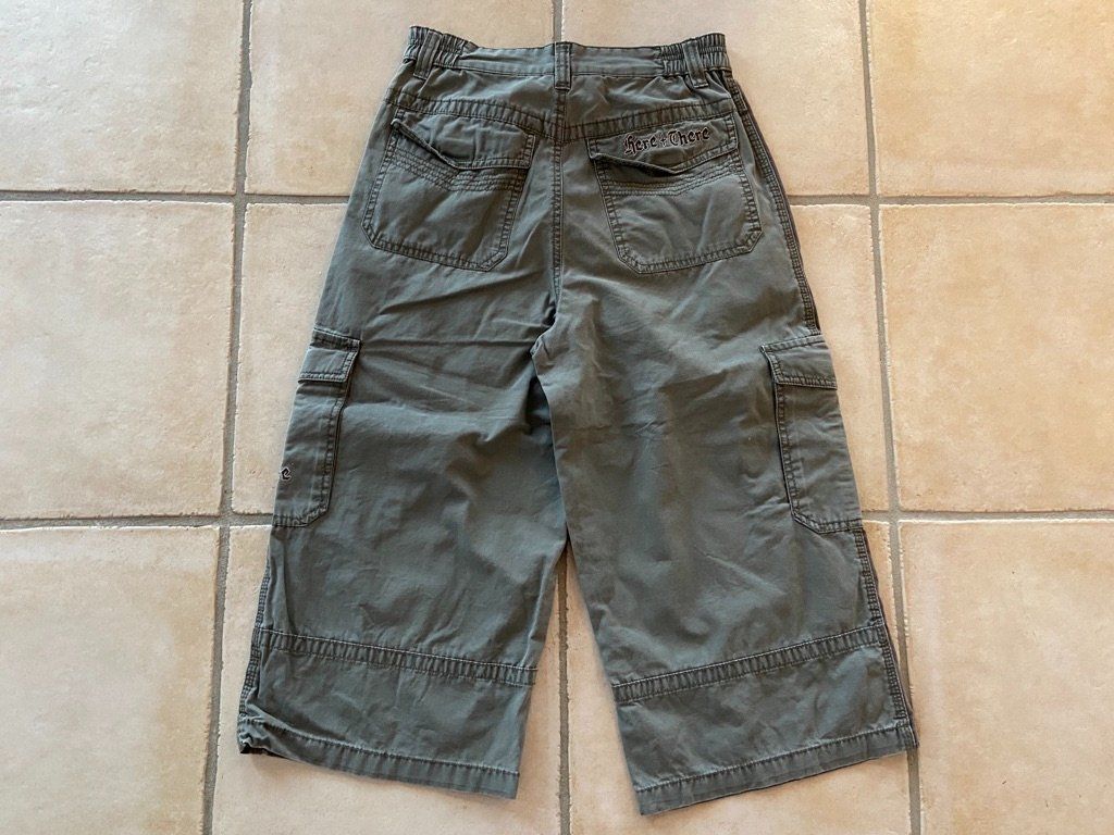 C&A Hosen: Coole Here & There Bermuda in Grösse 164 – Gebraucht aus Beatenberg von buy2you 2