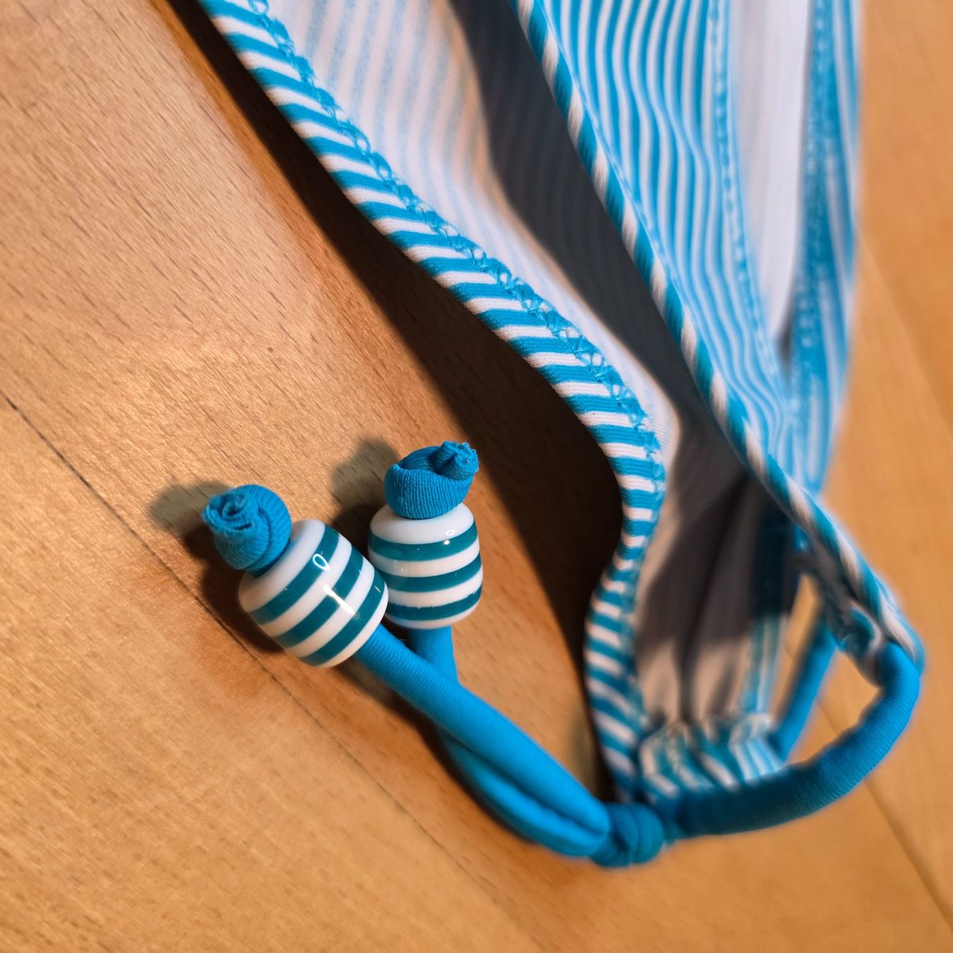 Badekleider & Bikinis: Bikinihose gestreift Gr. 40/L – Gebraucht aus Wald ZH von CapLux 2