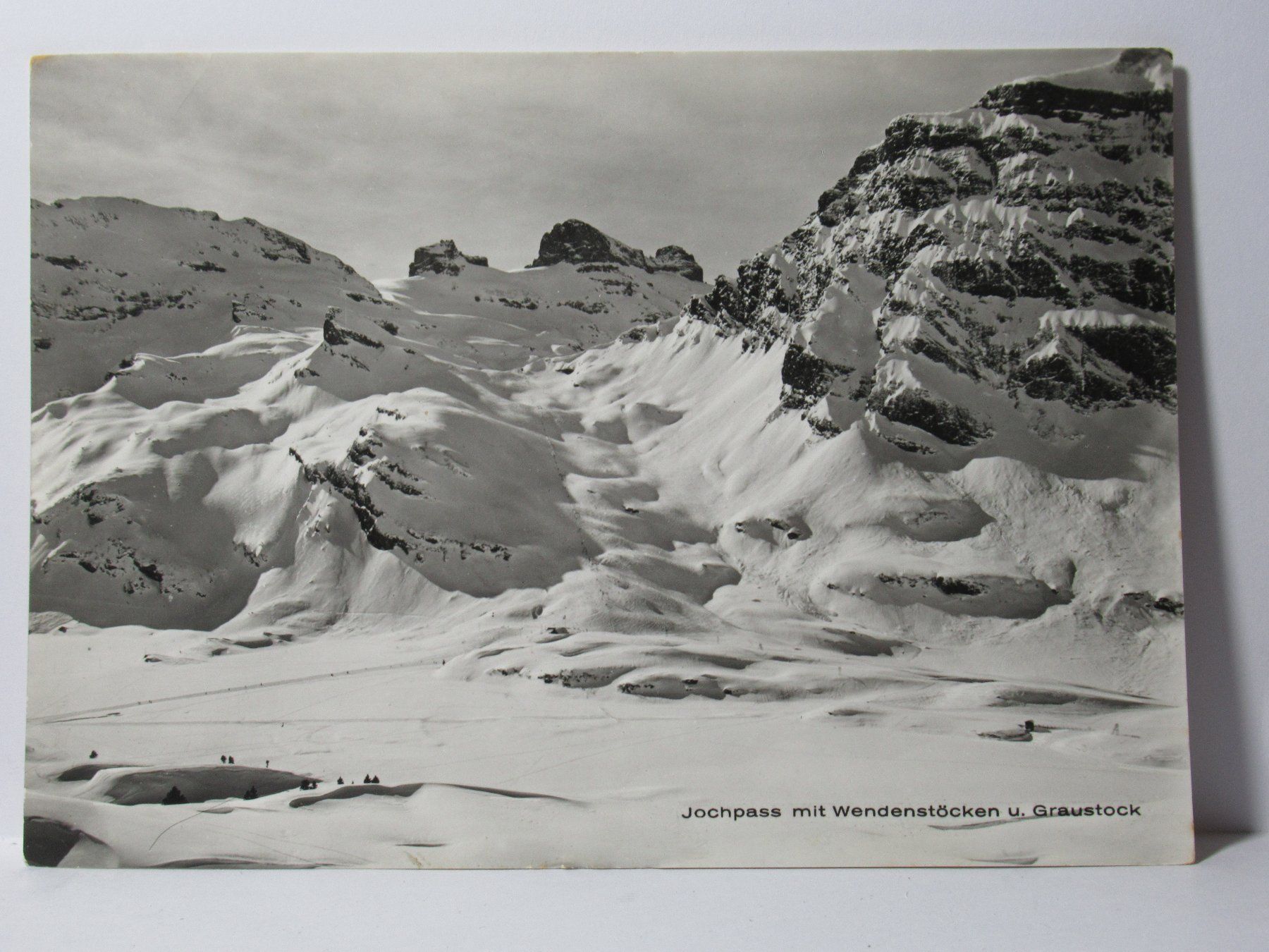 Cartoline postali: Jochpass mit Wendenstöcken u. Graustock  1955 – Usato da Grenchen venduto da Bluemchen1900