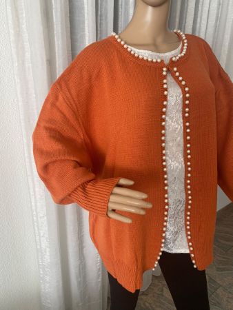 stilvolle und edle Strickjacke mit Perlen, 1 Size