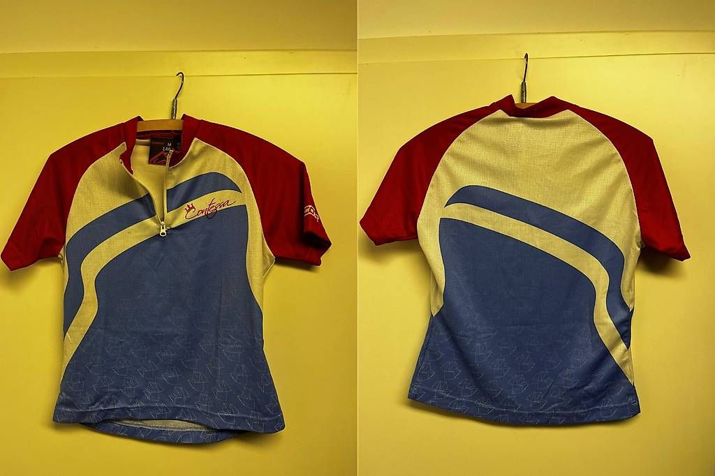 Scarpe, pantaloni & magliette da ginnastica: Veloshirts Kids/Maglie da bici bambini – Usato da Brione s. Minusio venduto da mik_pm95 2