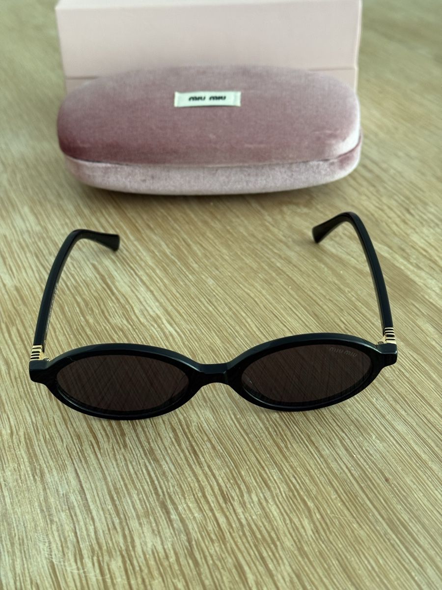 Miu Miu Occhiali & Lenti: Miu Miu regard sunglasses NEW with box – Nuovo e nell'imballaggio originale da Zürich venduto da eve_m2gr 2
