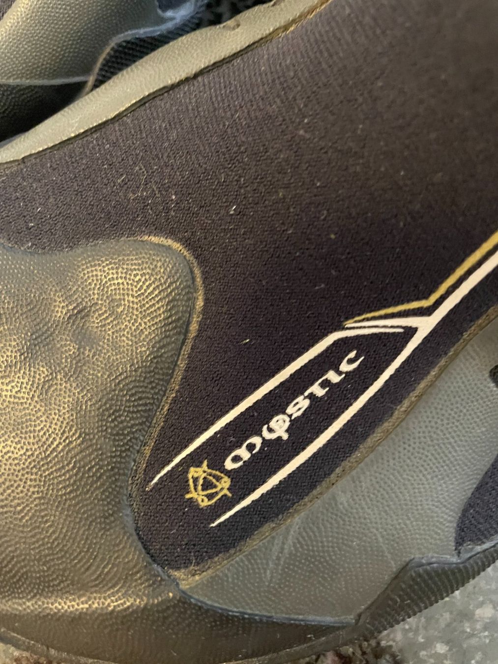 Mystic Herrenschuhe: Neoprenschuhe Mystic Grösse 40 – Gebraucht aus Muri AG von Silvan_St1 6