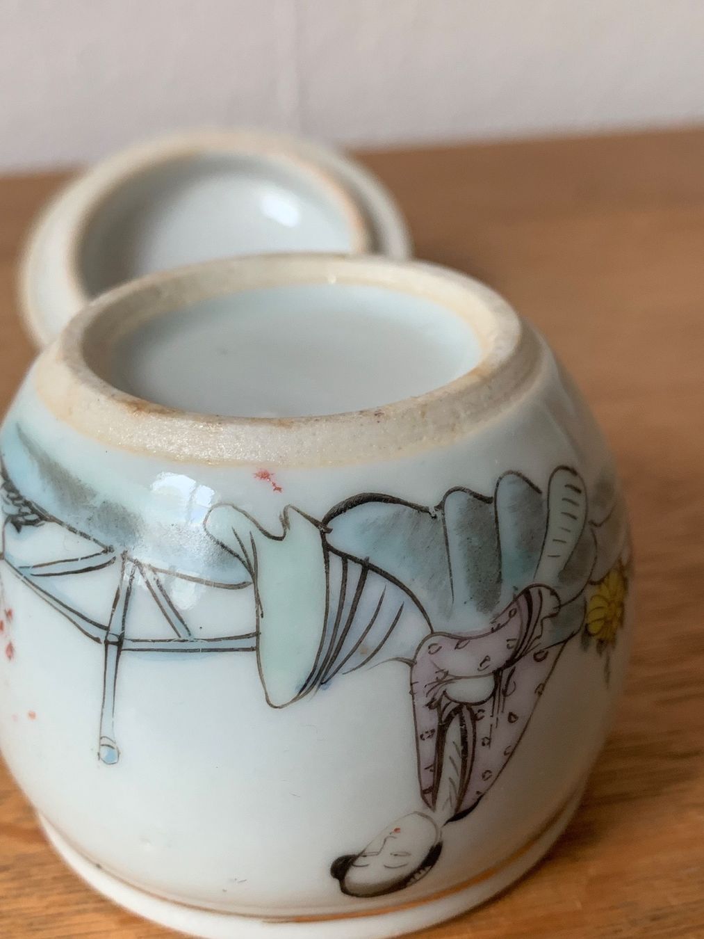 Vase & Récipients: Chinesisches Porzellanobjekt – D'occasion à Basel par Amechan. 4