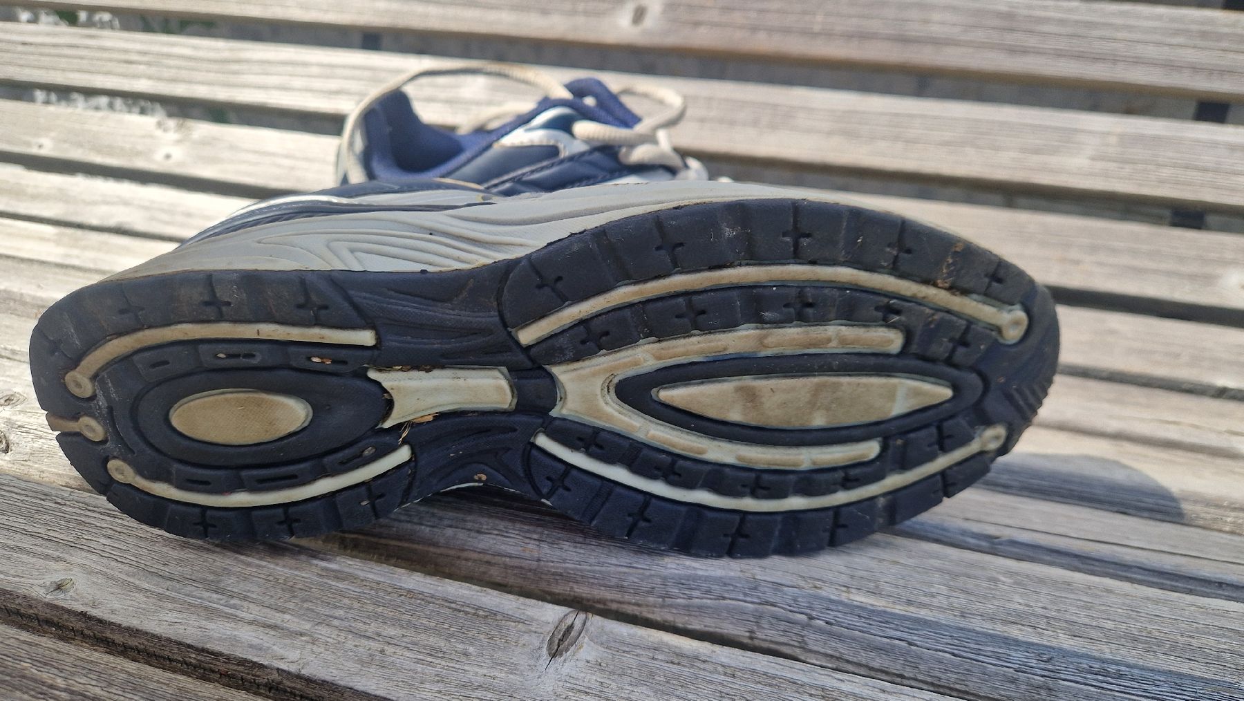 Champion Herrenschuhe: Baskets Run 00 MS CHAMPION taille 40 – Gebraucht aus Ste-Croix von Sporchet 2