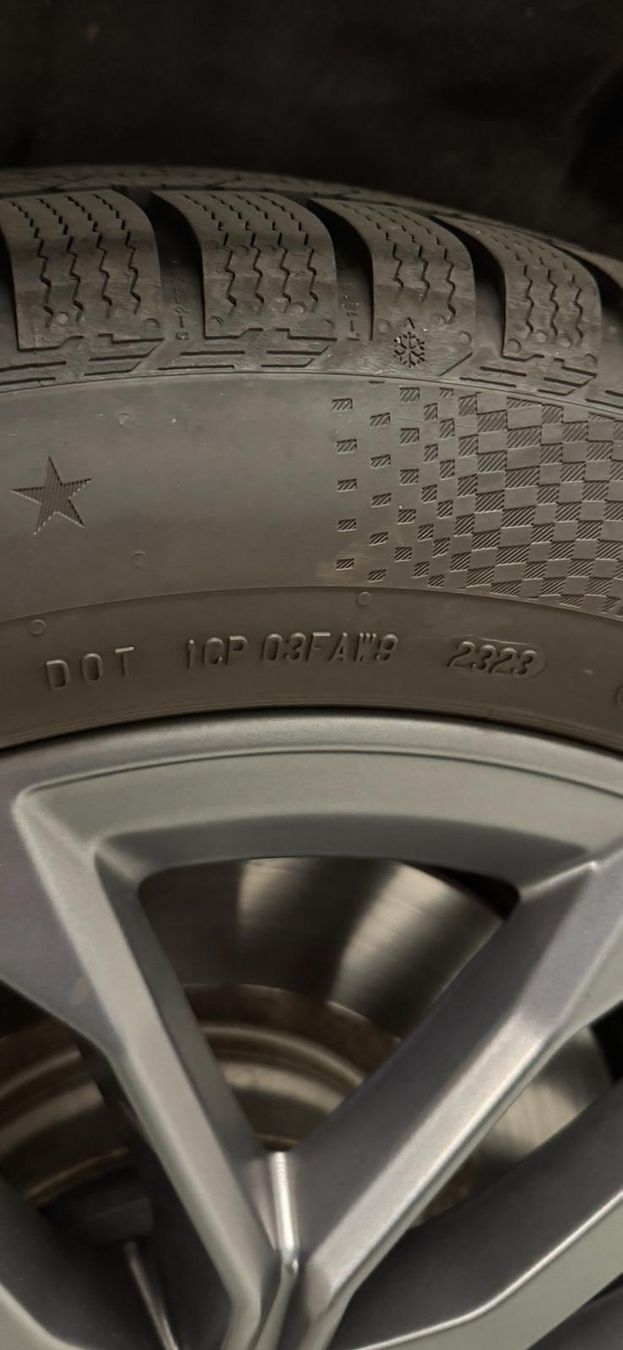BMW Pneus & Kompletträder: BMW X1 Winterkompletträder – Gebraucht aus St. Gallen von mhm71 3