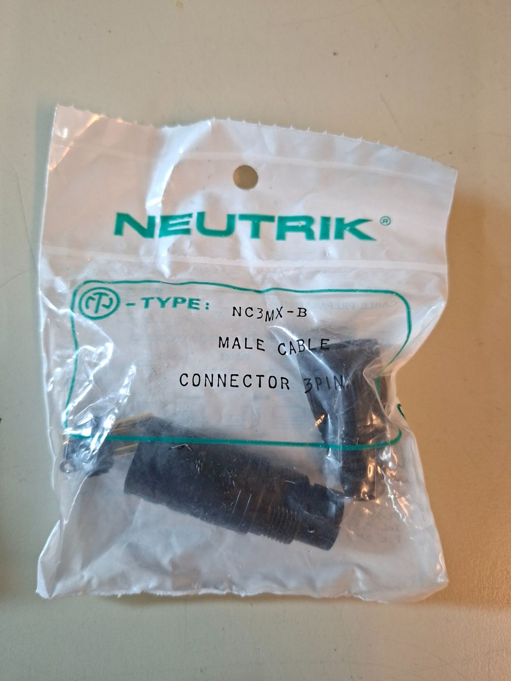 Neutrik Componenti elettronici: XLR Stecker – Nuovo (secondo la descrizione) da Niedergösgen venduto da piccorx5 3