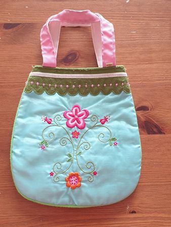 2 Handtaschen für Kinder, gebraucht
