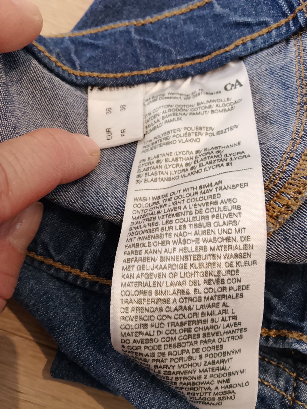 Jeans: Schöne C&A Jeans Gr. 36,,neu.. – Nuovo (secondo la descrizione) da Bellikon venduto da MellonCollieMitTwint 2