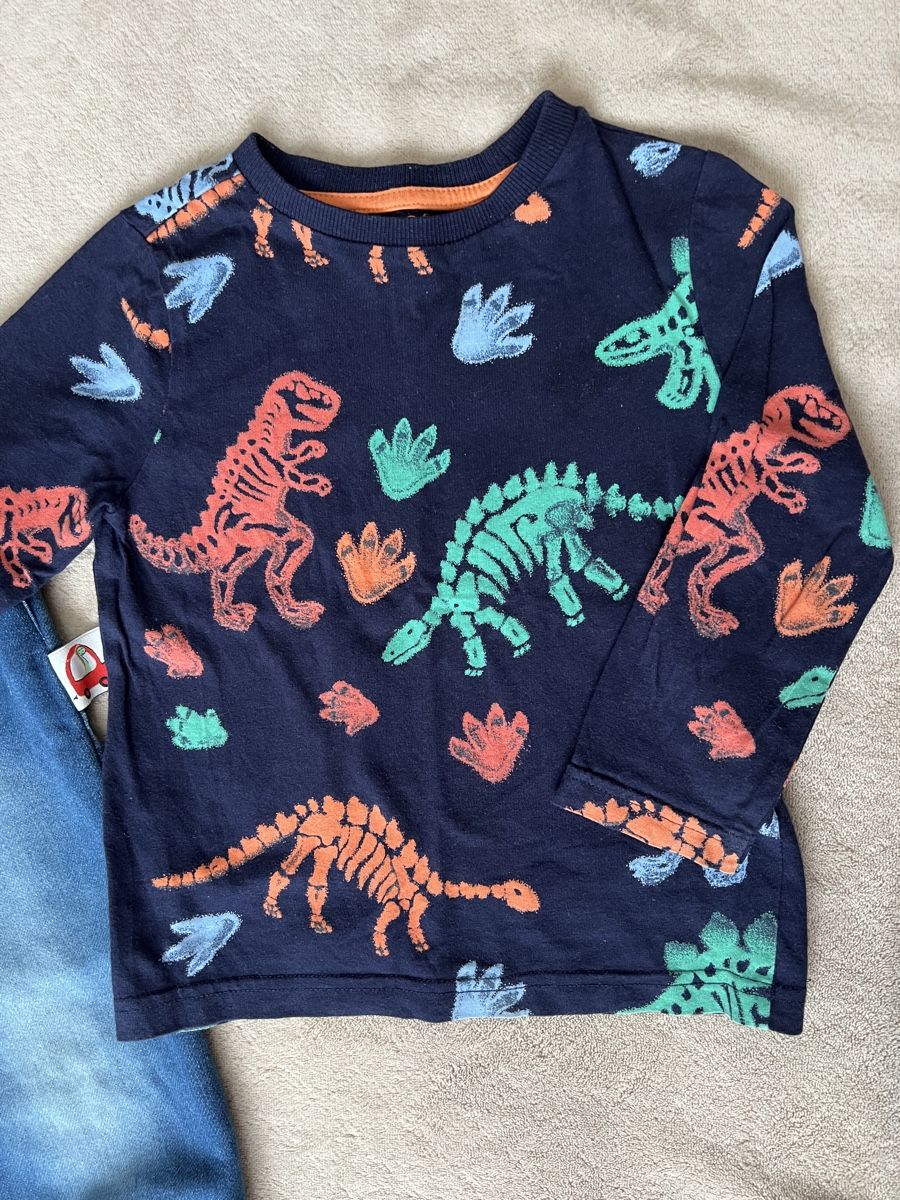 Kleiderpakete & -sets: Jungen Pullover- Langarmshirt- Jeans Gr 92 – Gebraucht aus Bäch SZ von Art-emisia 3