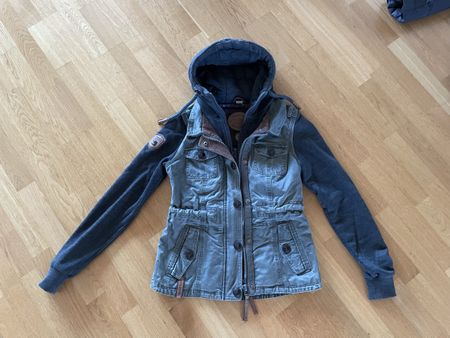 Coole Naketano Jacke mit Kapuze oliv grau 