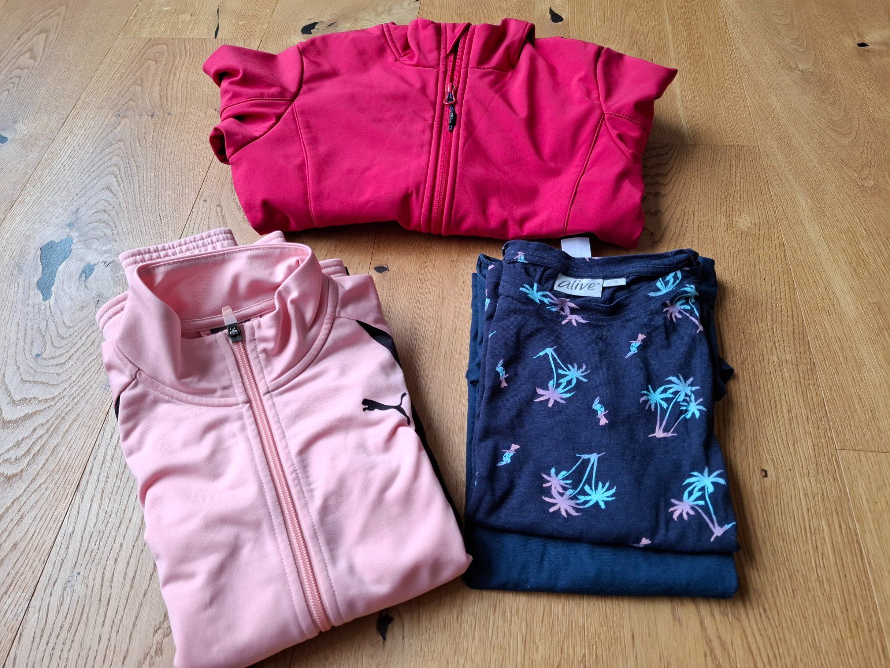 Lotti & Set di vestiti: Kleiderpaket Mädchen Gr. 152 – Usato da Bözberg venduto da Zimt104