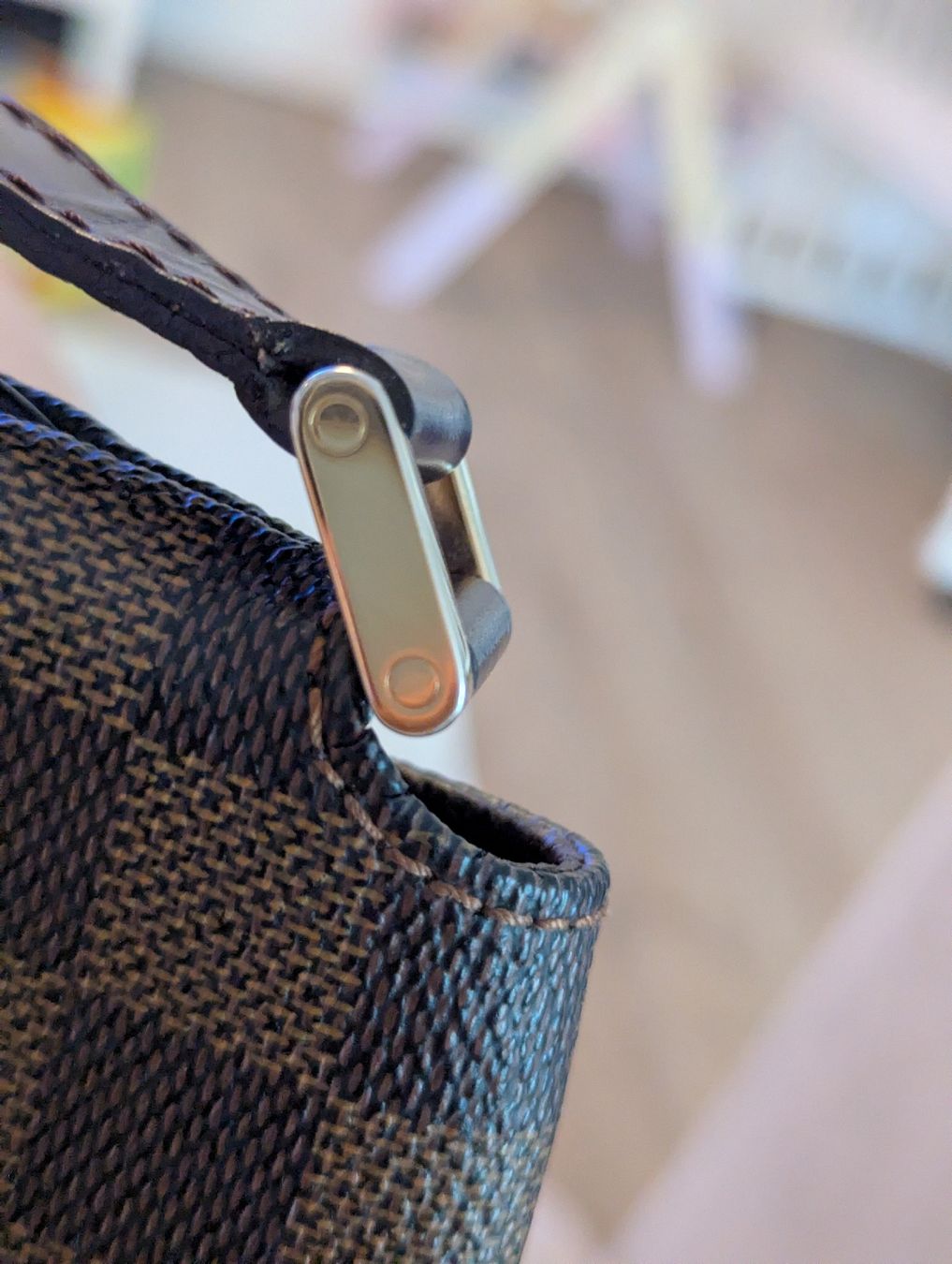Louis Vuitton Borse da donna: Louis Vuitton Musette Salsa Damier Ebene – Usato da Seengen venduto da sam_x5tk 9