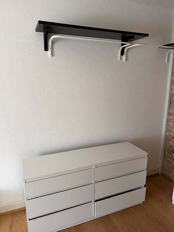 Cassettiere: 2 x weisse Kommode mit 6 Schubladen – Usato da Basel venduto da ale_9f8v