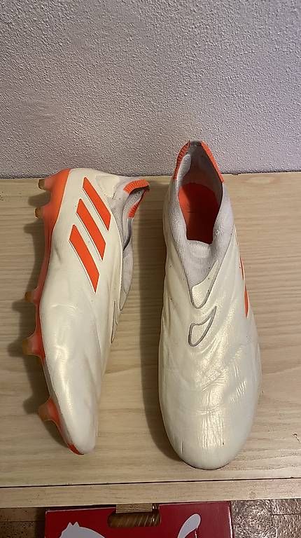 Chaussures hommes: Adidas Copa Pure Grösse 47 1/3 – D'occasion à Herzogenbuchsee par alexandra_1234