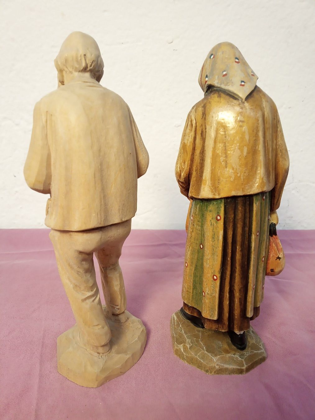 Statuette: Handgeschnitzte Bauer Figuren – Usato da Zürich venduto da edi_c2m6 4